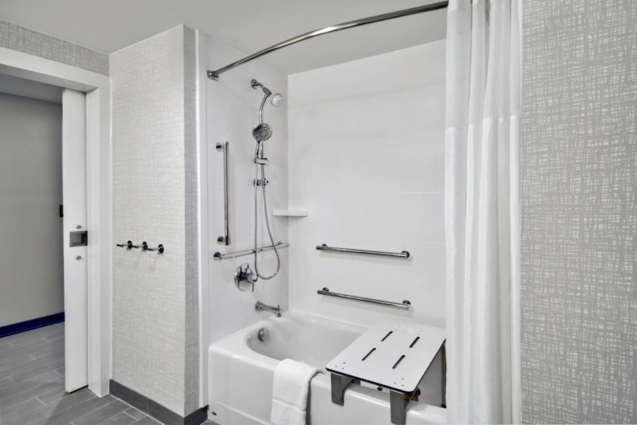 Hampton Inn Abingdon Extérieur photo