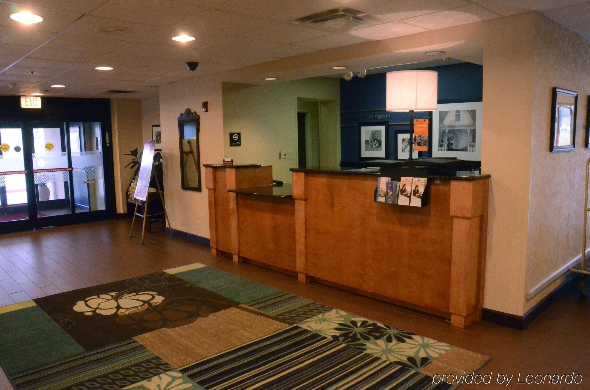 Hampton Inn Abingdon Extérieur photo