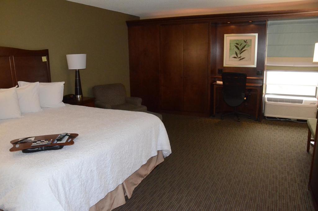 Hampton Inn Abingdon Extérieur photo