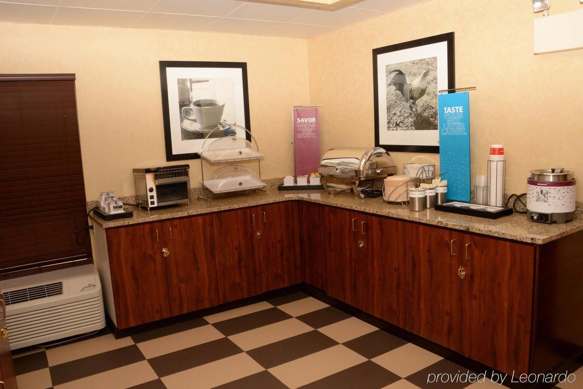 Hampton Inn Abingdon Extérieur photo
